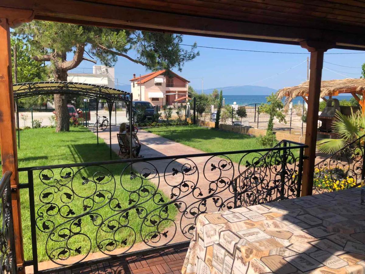 Guest House Costa 2 Karianí المظهر الخارجي الصورة